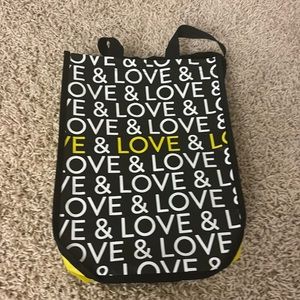 Kendra Scott bag